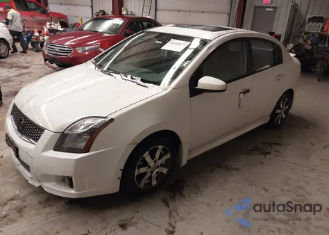2011 Nissan Sentra 2.0Sr z USA, uszkodzony, nr VIN 3N1AB6AP4BL709813